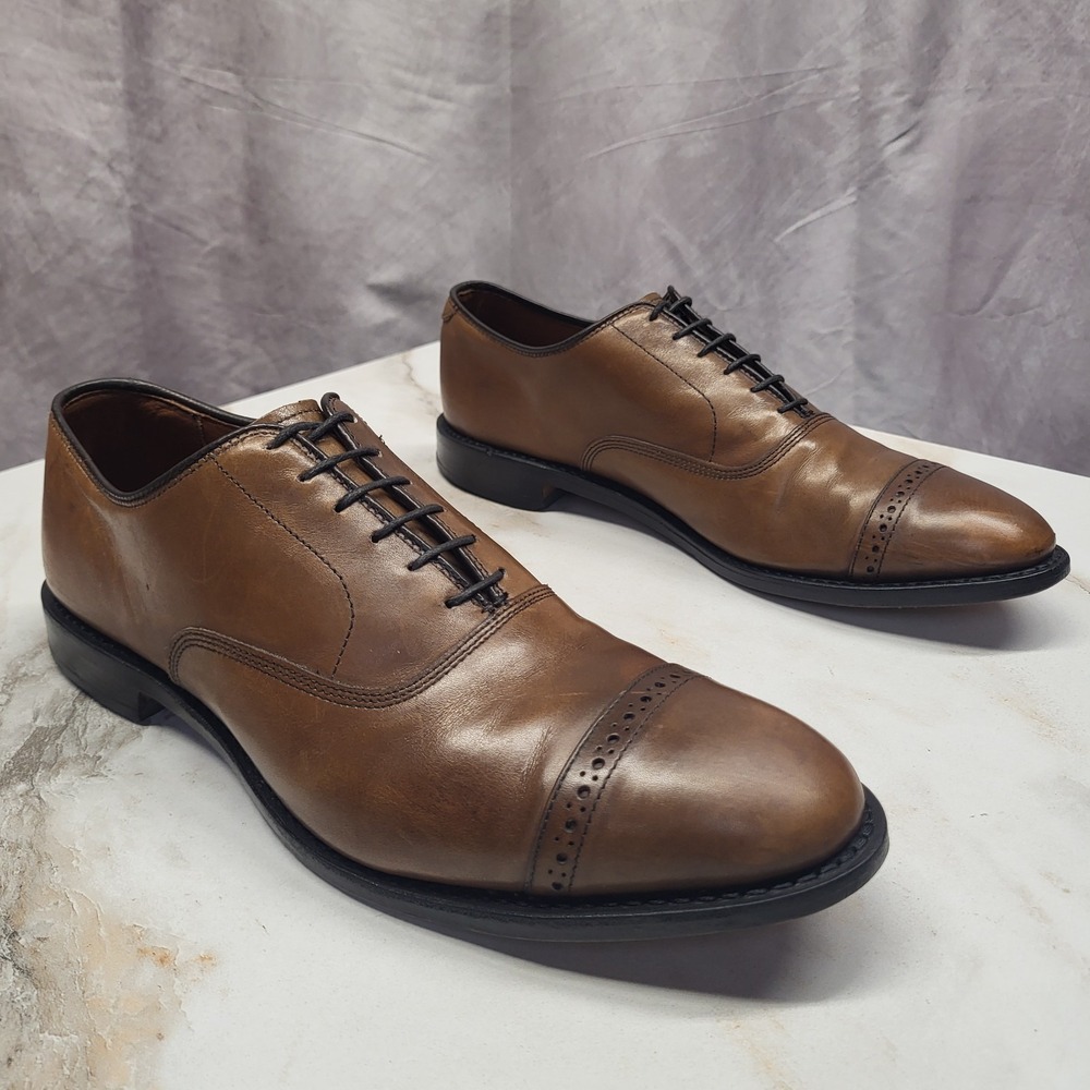 Allen Edmonds Fifth Avenue Size 10 D Men's Cap Toe Oxfords Tan Brogue